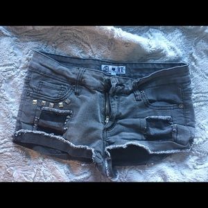 Short shorts Hot Topic
