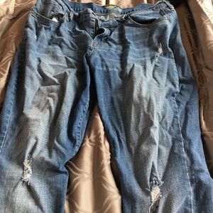 Old Navy "Flirt" Boyfriend Jeans