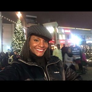 Meet your Posher, Nicole