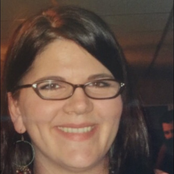 Meet your Posher, Kim - Picture 1 of 1