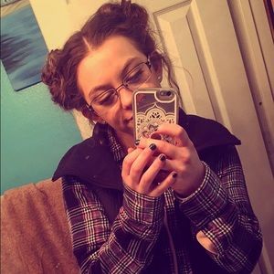 Meet your Posher, Jade