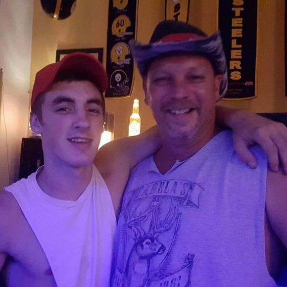 Meet your Posher, Eric