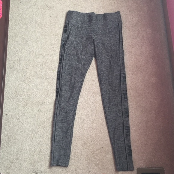 Athletic leggings
