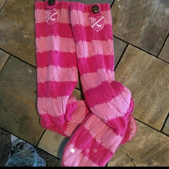 Make offer!!! HTF VSPink cable knit boots