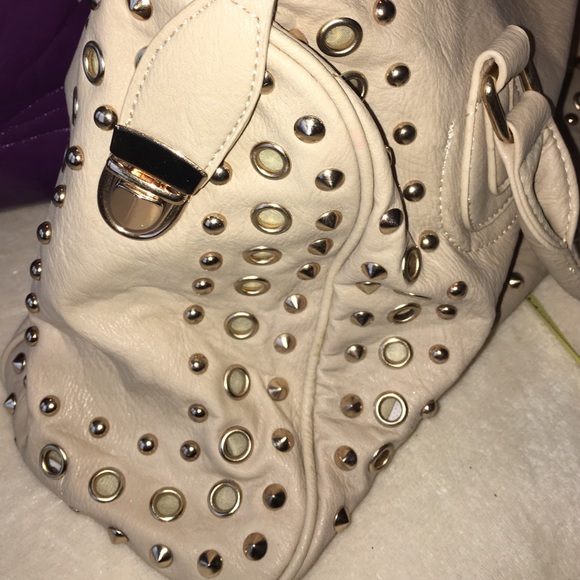 Purse - Picture 4 of 4