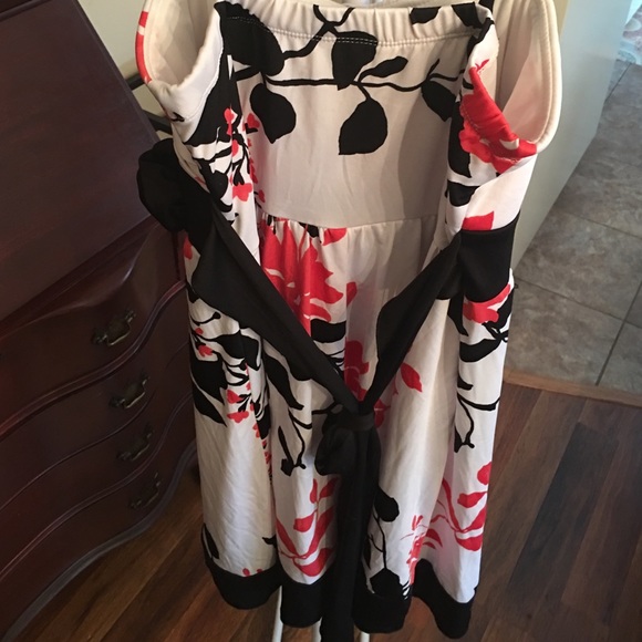 Women's summer dress.