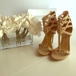 Camel Studded heeled sandals. Size 6