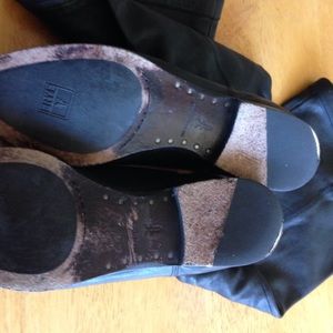 Super soft Frey boots; slight damage