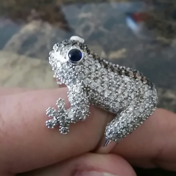 Pave Frog ring - Picture 1 of 4