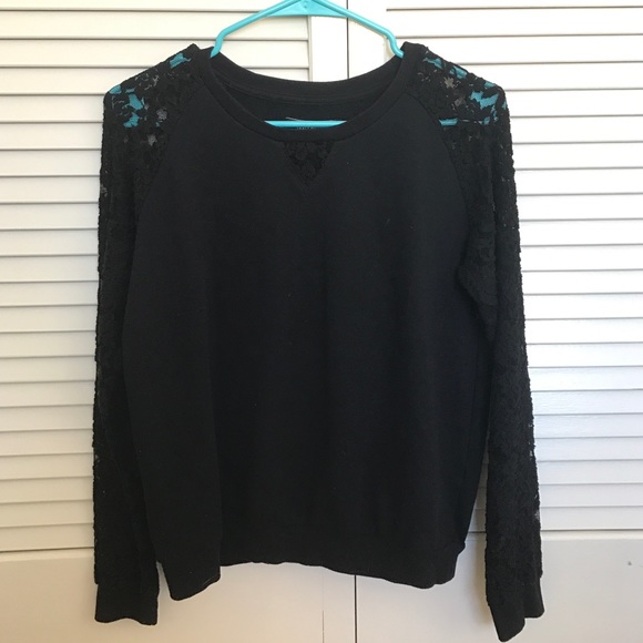 Long sleeve see through lace top