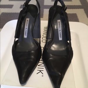 Black Manolo Blahnik pumps size 7.5