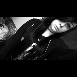 Meet your Posher, Ally