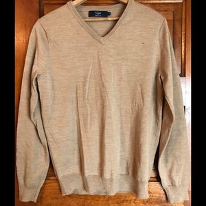 Price drop! Men's J. Crew V-neck sweater size S
