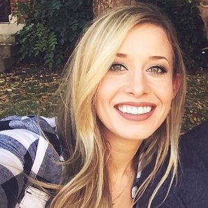 Meet your Posher, Hillary