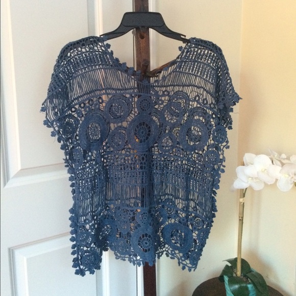 Blue Knit Top - Picture 1 of 2