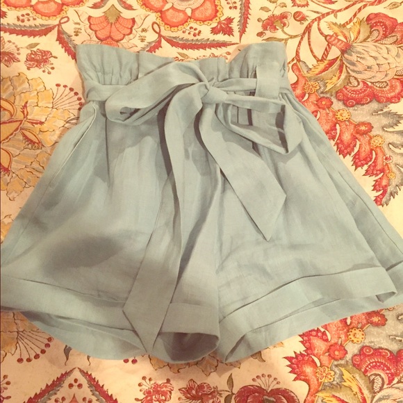 aryn k Pants - ⭐️⭐️ Paper bag waist shorts