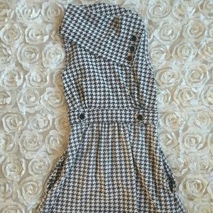ModCloth Houndstooth Cowl-neck Dress w/ Pockets
