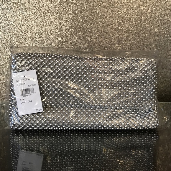 Nordstrom Handbags - NWT Nordstrom Beaded Nina Clutch in Silver