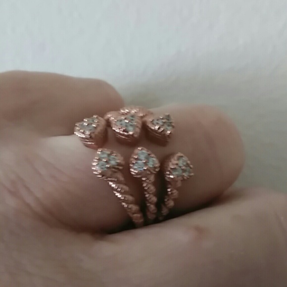Judith Ripka hearts ring