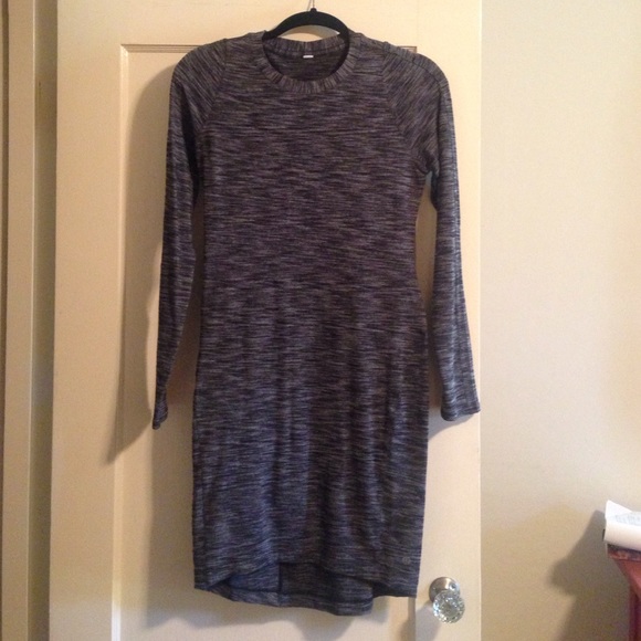 lululemon athletica Dresses & Skirts - Lululemon dress, 6