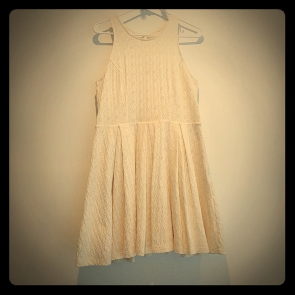 Cream pleated A-line lacy knit dress