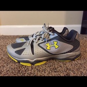 Men's Under Armour Micro G training shoes