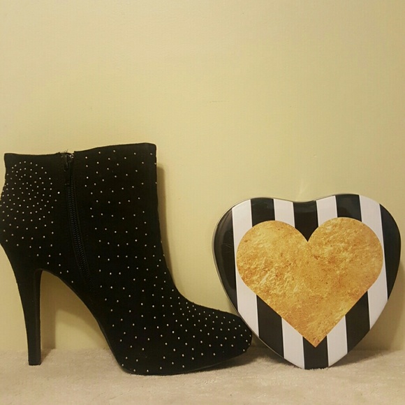 Pazzo play black "micro studded" booties - Picture 3 of 6