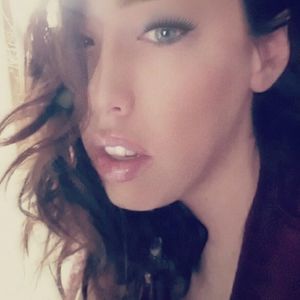 Meet your Posher, Kacey