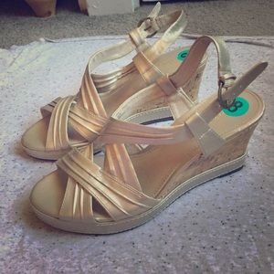 Gold Liz Claiborne wedge sandals