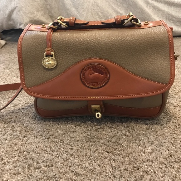 Vintage dooney cross body shoulder bag