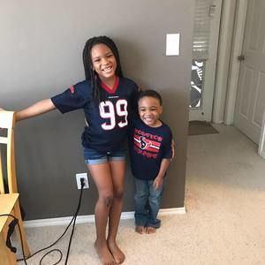 Meet your Posher, Monette