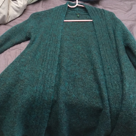 Beautiful blue/green sweater
