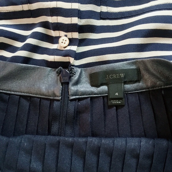 🎉2XHP🎉 J. CREW FAUX LEATHER PLEATED MIDI SKIRT 4 - Picture 3 of 4