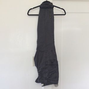 LAST CHANCE!! Old Navy Skinny Cargo Pants in Grey