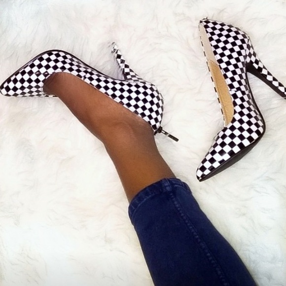 Meet Your Posher, Cia - Picture 4 of 6