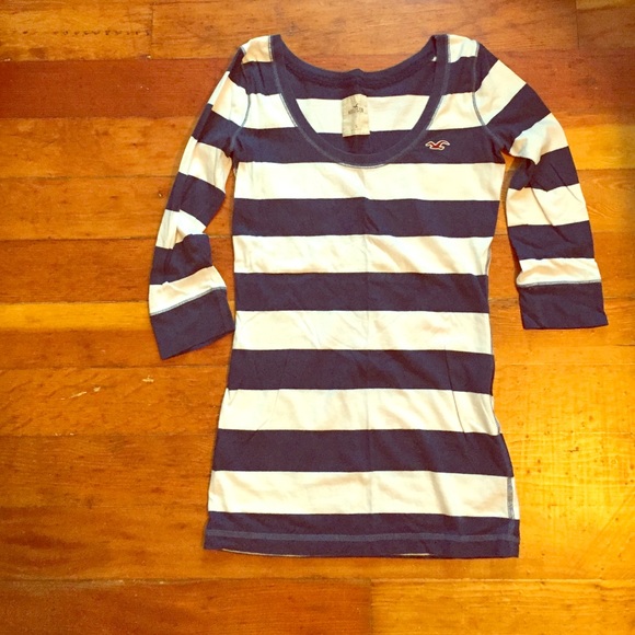 Quarter sleeve stripe top