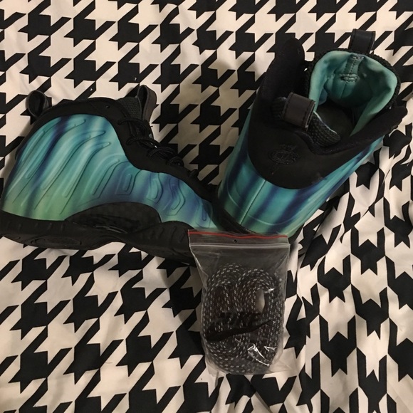 Nike Posite One GS - Picture 3 of 3