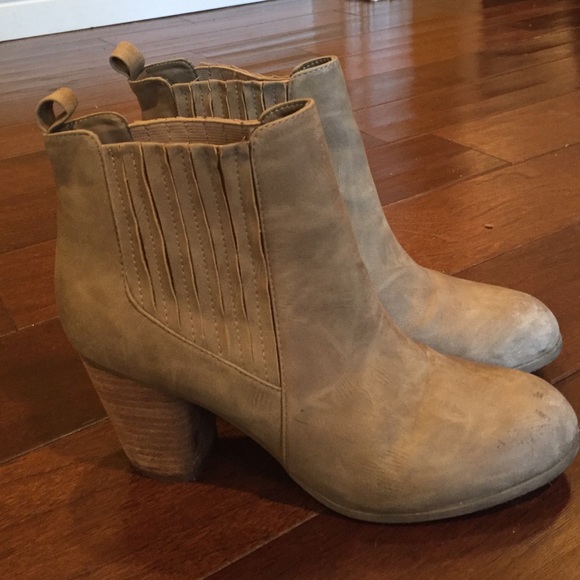 Taupe Madden Girl booties