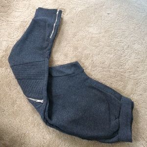 ZARA MAN GRAY ZIP MOTO JOGGERS