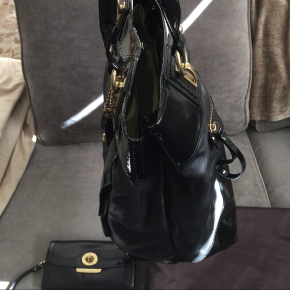 Coach Hamptons Handbag with Wallet Black - Picture 2 of 4