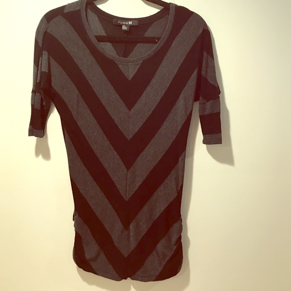 Chevron Top