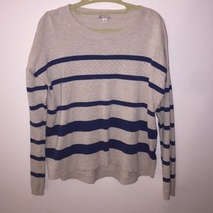 Amazing blue and creme striped light sweater