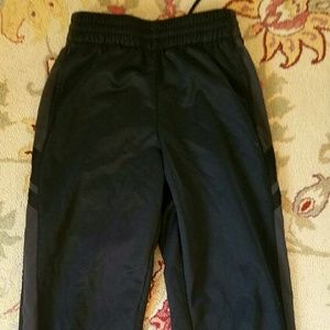 Boys size 8 Tek Gear jogging/ warm up Pants