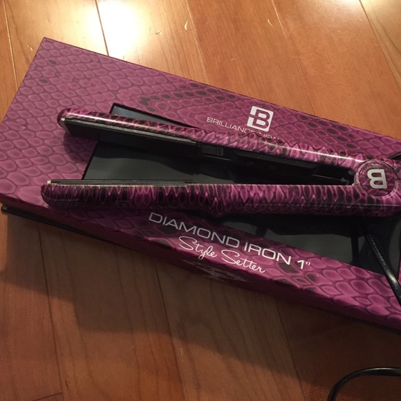 Other - 1 inch Diamond iron