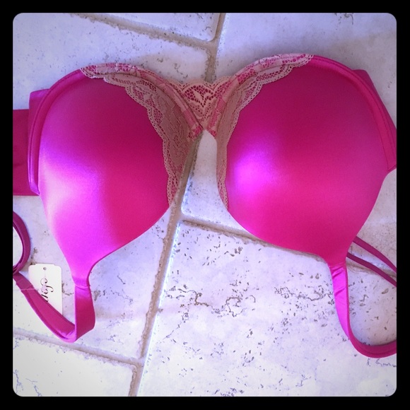 Fuchsia lightly padded bra - Picture 1 of 4