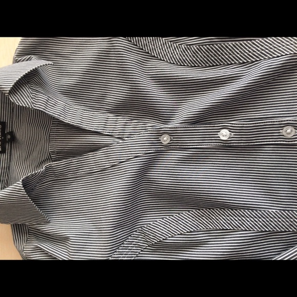 Express button down blouse - Picture 3 of 3