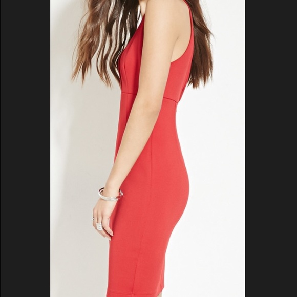 2 x HOST PICK!! NEW: Red Deep V Neck Sheath Dress - Picture 2 of 5