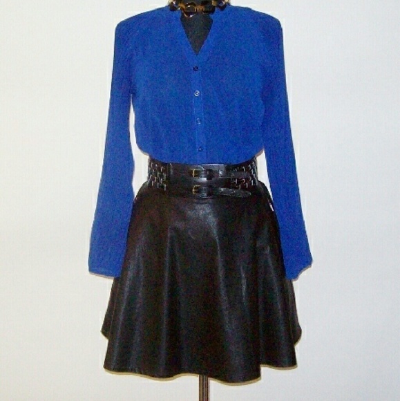 LOVE RICHIE LEATHERETTE BLACK SKIRT - Picture 1 of 2