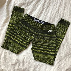 NIKE Sportswear Women's Printed Leggings