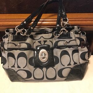 💯% Authentic Coach Handbag